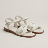 Deliane | Sophisticated Flat Sandals