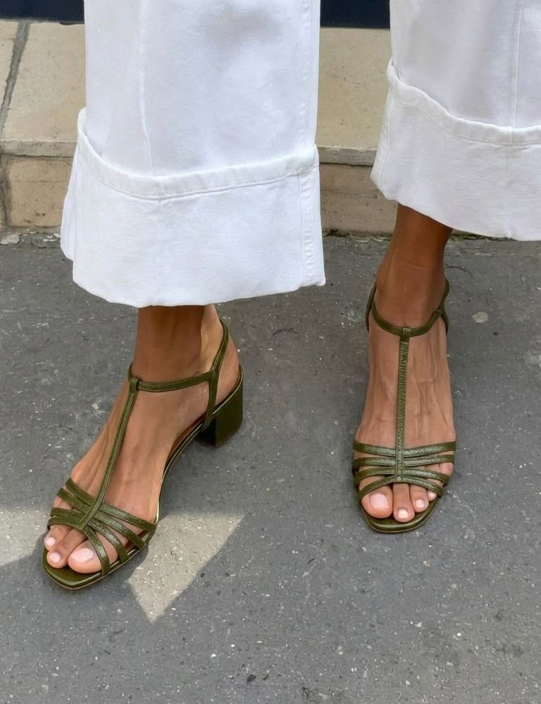 Allegra | Golden Sandals Everyday Elegance
